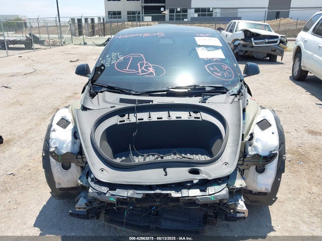 5YJ3E1EA1RF718841 Tesla MODEL 3
