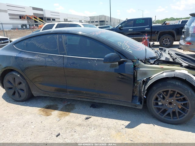 5YJ3E1EA1RF718841 Tesla MODEL 3
