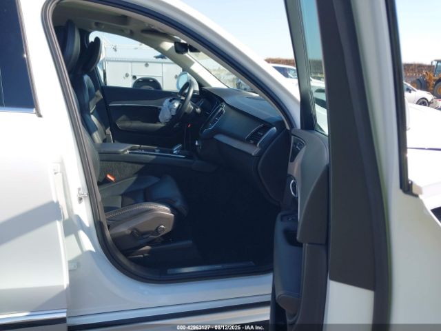 2021 VOLVO XC90 RECHARGE PLUG-IN HYBRID YV4BR00L2M1737772 Photo 4