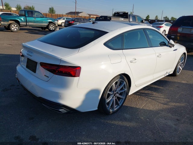 2025 AUDI A5 SPORTBACK WAUDACF54SA010267 Photo 3