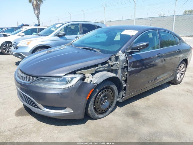 Chrysler 200 2016 1C3CCCAB5GN160155 Image 2