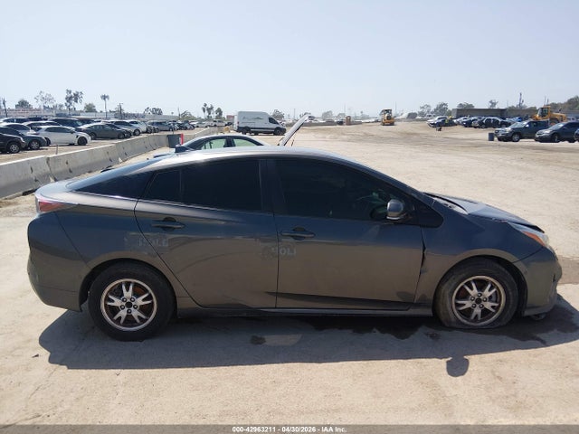 Toyota Prius Two 2017 JTDKBRFU3H3564544 Image 13