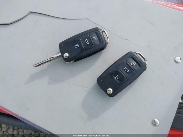 3VW3L7AJ1EM408240 Volkswagen Tdi