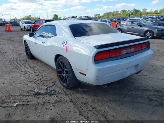 2013 DODGE CHALLENGER 2C3CDYAGXDH669894 Photo 2