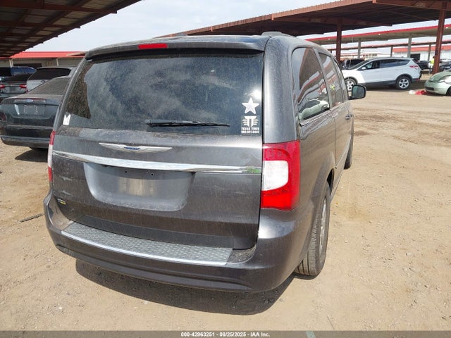 2C4RC1BG7GR147897 Chrysler Town and Country