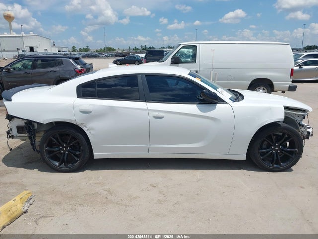 Dodge 2018 2018 2C3CDXHG3JH174271 Image 14