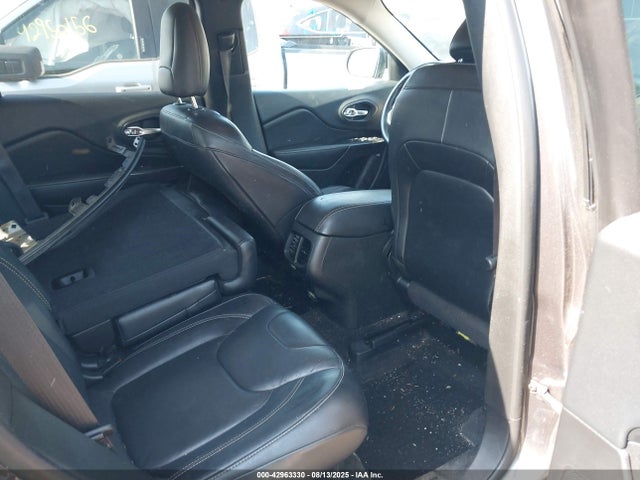 2015 Jeep Cherokee Latitude მანქანა იყიდება აუქციონზე, vin: 1C4PJMCS6FW587343, აუქციონის ნომერი: 42963330