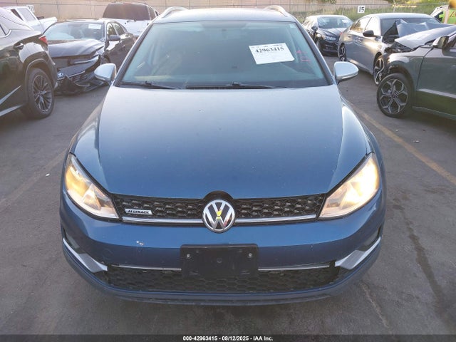 3VWH17AU1HM509952 Volkswagen 1.8 tsi