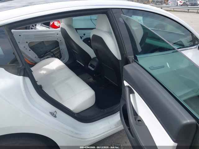 2020 TESLA MODEL 3 5YJ3E1EB6LF607069 Photo 7