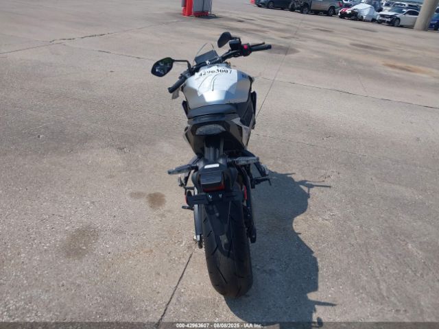 2025 SUZUKI GSX-S1000 JS1EK11D8S7100021 Photo 5