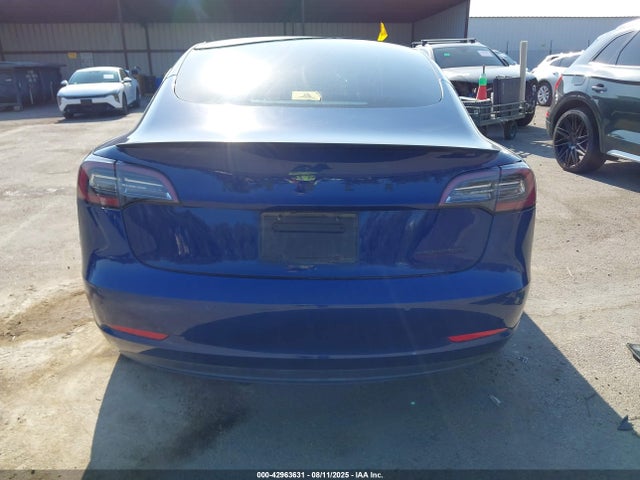 5YJ3E1EC6NF164949 Tesla MODEL 3