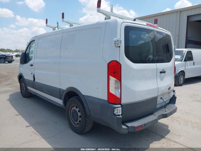 Ford 2016 2016 1FTYE1ZM7GKB32087 Image 3