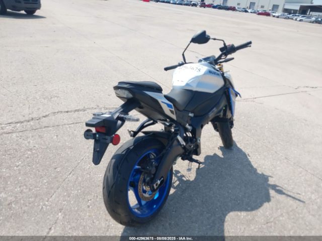 2025 SUZUKI GSX-S1000 JS1EK11DXS7100005 Photo 3
