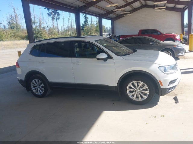 Volkswagen Tiguan 2018 3VV2B7AX0JM073893 Image 13