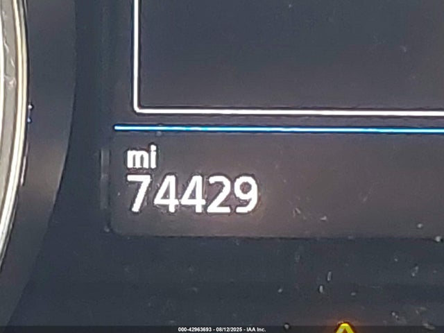Volkswagen Tiguan 2018 3VV2B7AX0JM073893 Image 15