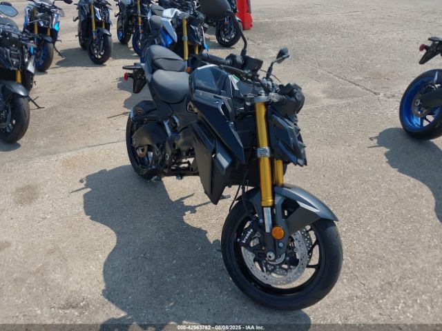 2025 SUZUKI GSX-S1000 JS1EK11D7S7100060