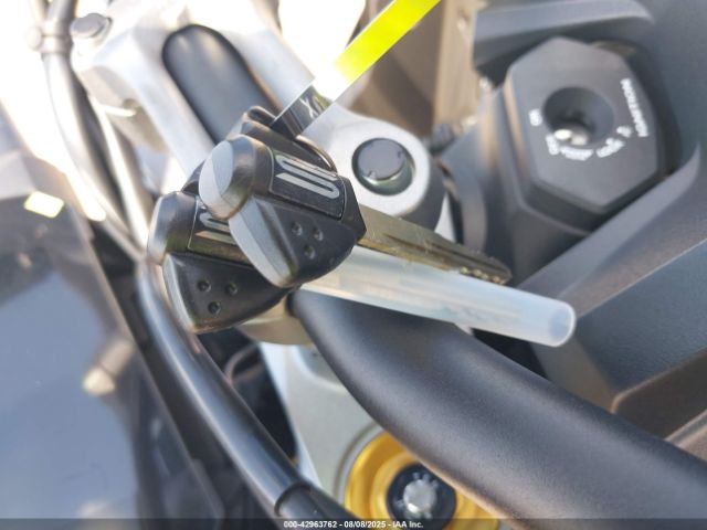 2025 SUZUKI GSX-S1000 JS1EK11D7S7100060 Photo 10