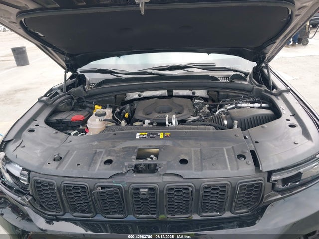 Jeep 2023 2023 1C4RJYB6XP8905703 Image 10