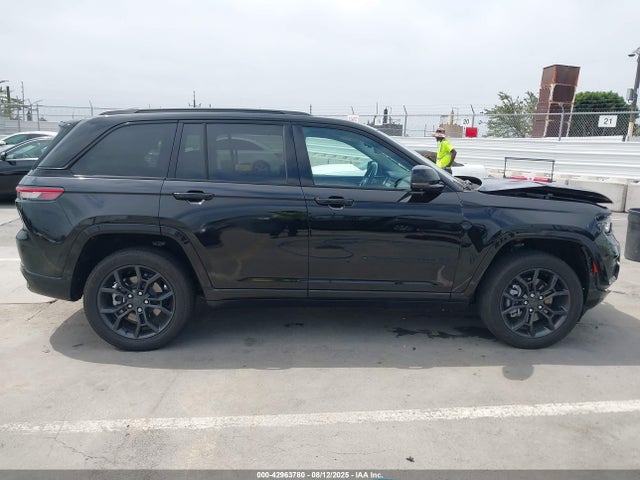 Jeep 2023 2023 1C4RJYB6XP8905703 Image 13