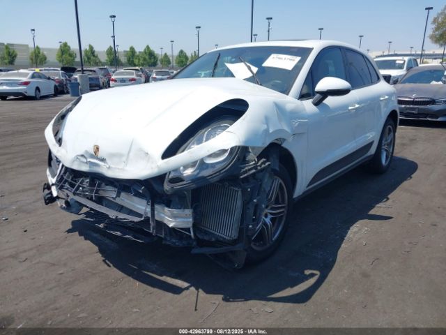2015 PORSCHE MACAN WP1AB2A51FLB70068 Photo 1