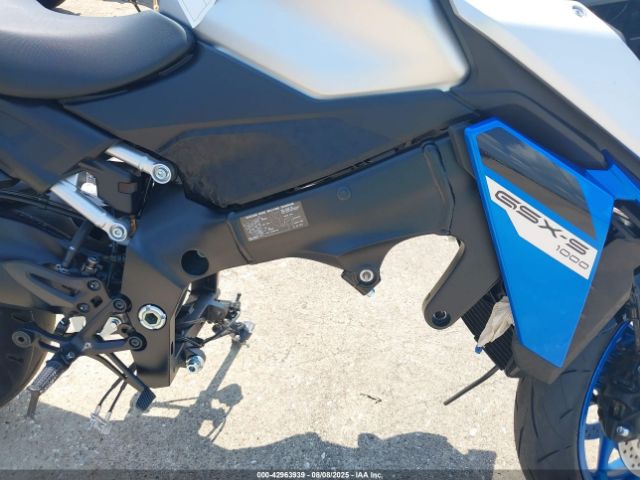 2025 SUZUKI GSX-S1000 JS1EK11D1S7100023 Photo 7
