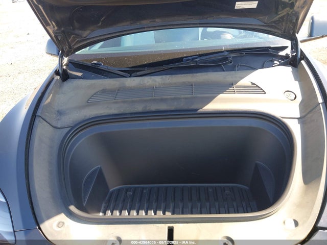 2024 TESLA MODEL Y 7SAYGDEE9RF063173 Photo 9
