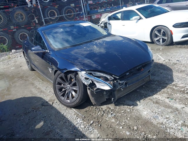 2014 TESLA MODEL S 5YJSA1H19EFP33830 Photo 0