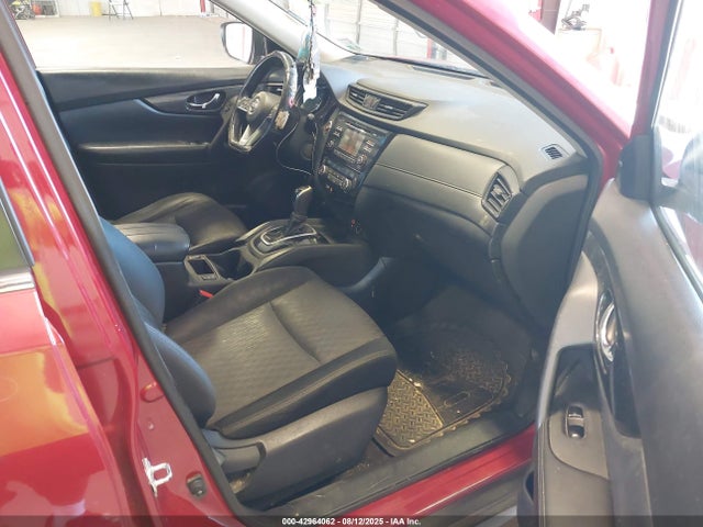 JN8AT2MT6HW392796 Nissan Rogue