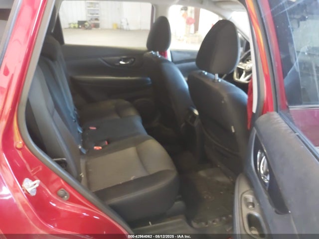 JN8AT2MT6HW392796 Nissan Rogue