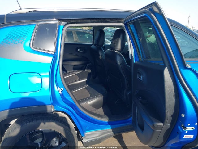 Jeep 2021 2021 3C4NJCBB6MT559905 Image 8