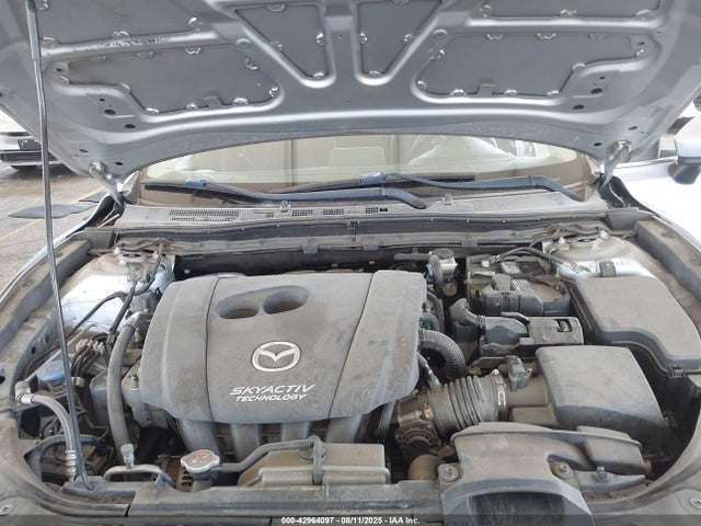 3MZBN1V33JM166303 Mazda py
