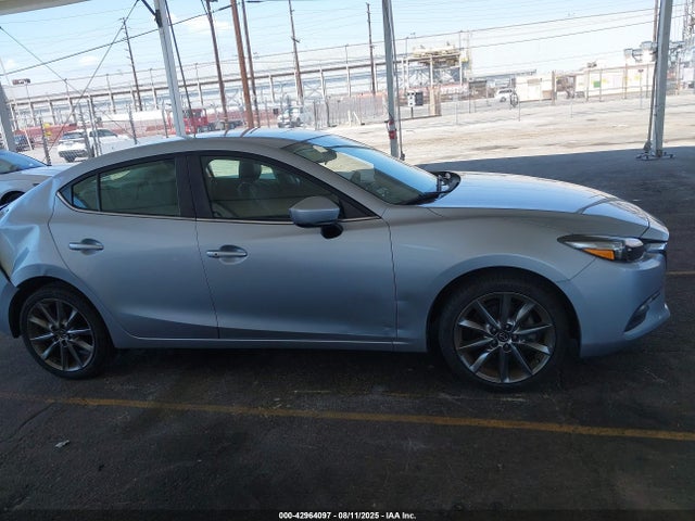 3MZBN1V33JM166303 Mazda py