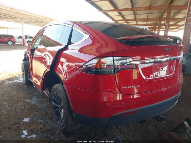 2016 TESLA MODEL X 5YJXCAE20GF004017 Photo 2