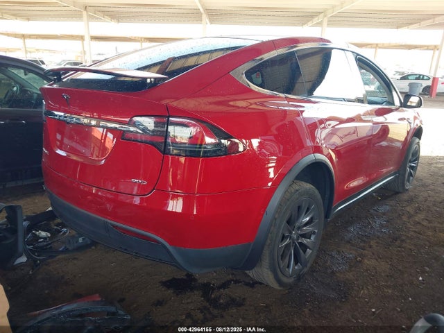 2016 TESLA MODEL X 5YJXCAE20GF004017 Photo 3