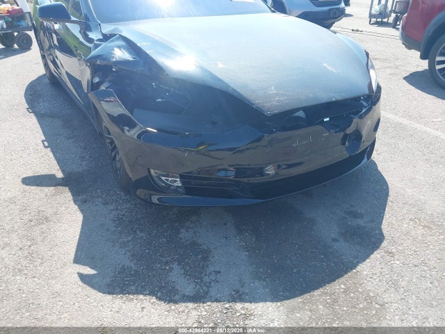 2019 TESLA MODEL S 5YJSA1E42KF309061 Photo 5
