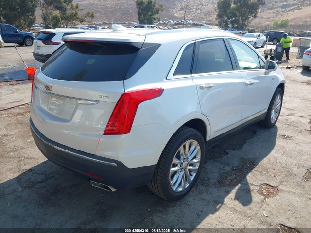 2019 CADILLAC XT5 1GYKNCRS2KZ300793 Photo 3