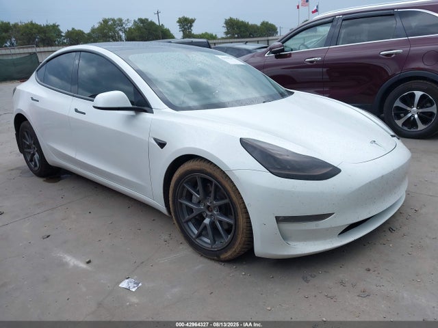 2021 TESLA MODEL 3 5YJ3E1EB8MF852828 Photo 0