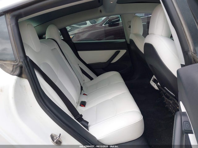 2021 TESLA MODEL 3 5YJ3E1EB8MF852828 Photo 7