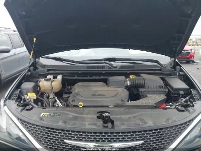 2021 CHRYSLER VOYAGER 2C4RC1DG5MR516619 Photo 9