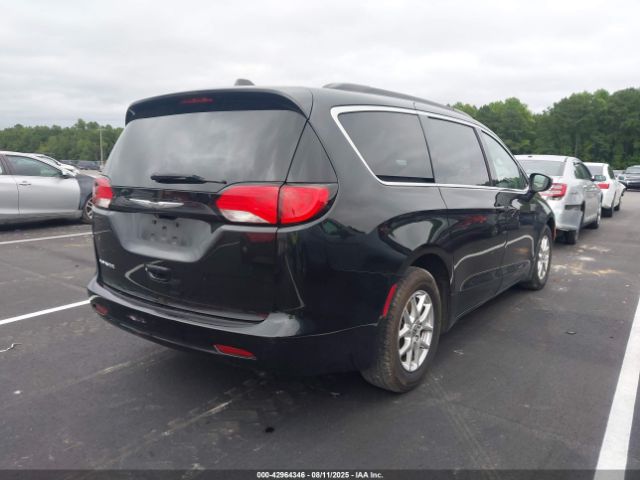 2021 CHRYSLER VOYAGER 2C4RC1DG5MR516619 Photo 3