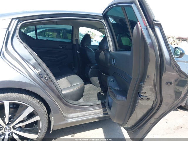 Nissan 2020 2020 1N4BL4CV5LN308275 Image 8