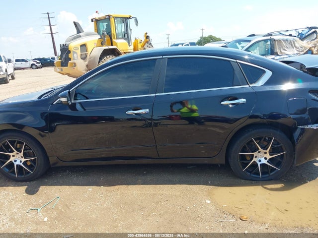 Nissan Altima 2015 1N4AL3AP3FN876748 Image 14