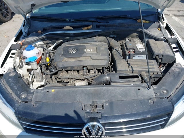 3VWD17AJ6EM373057 Volkswagen 2014