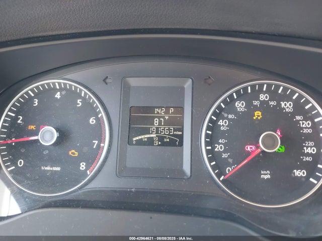 3VWD17AJ6EM373057 Volkswagen 2014