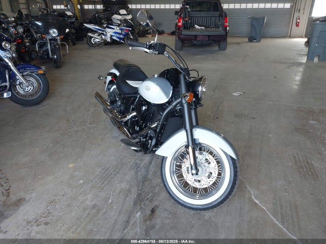 Kawasaki Vn900 E 2024 JKAVN2E19RA002027 main image