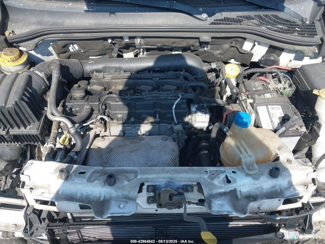 ZFBERFABXJ6J32196 RAM 2018