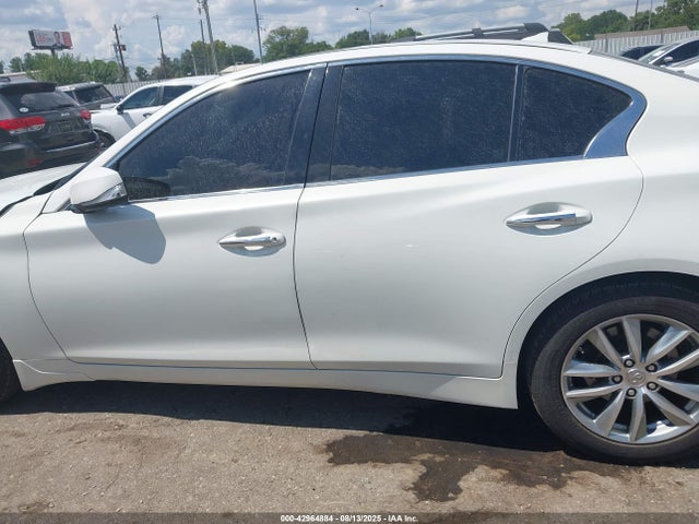 JN1BV7AR5FM393594 Infiniti Q50