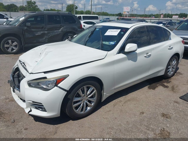 JN1BV7AR5FM393594 Infiniti Q50