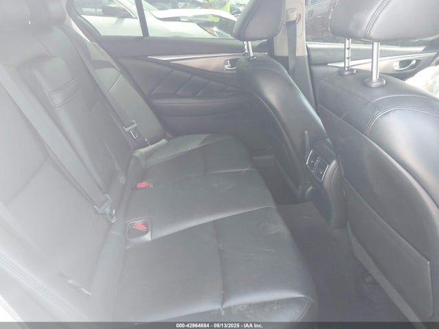 JN1BV7AR5FM393594 Infiniti Q50