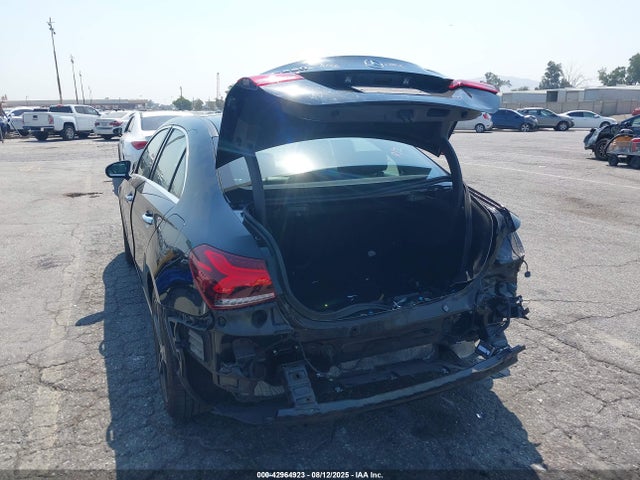 Mercedes-Benz m260 2022 W1K3G4EB3NJ353544 Image 17
